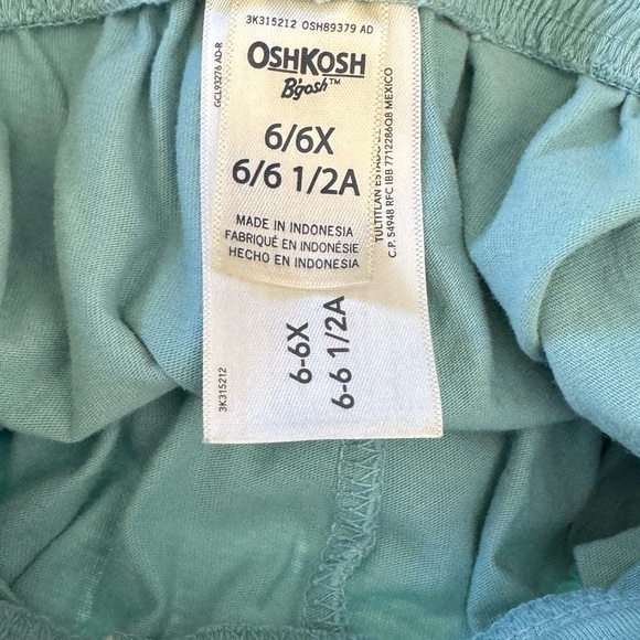 OshKosh Girl Pastel Turquoise Shorts - Picture 4 of 4